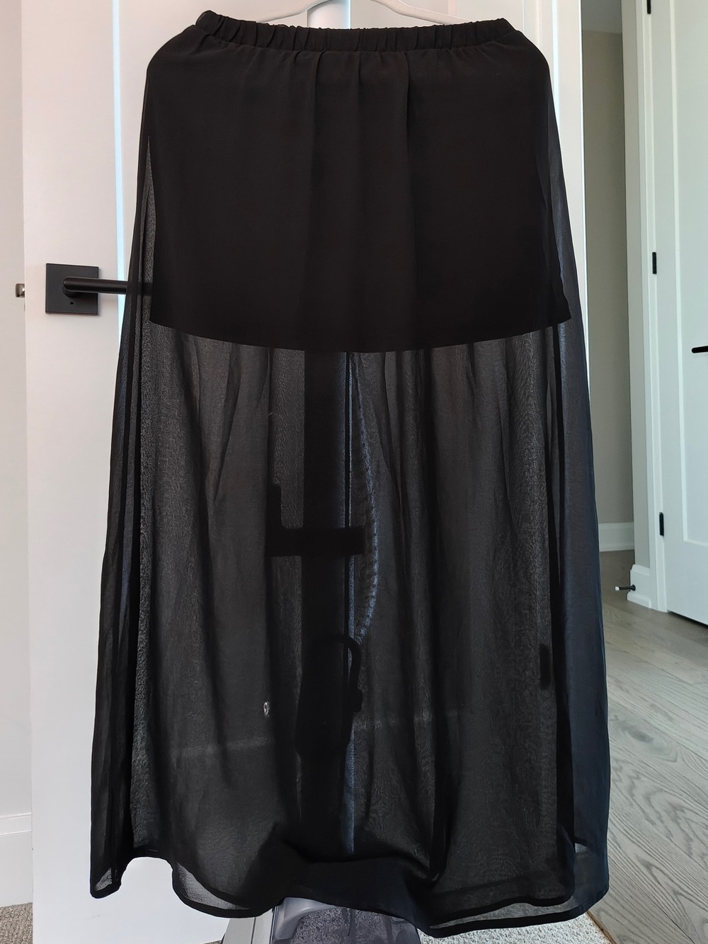 Forever 21 Black Sheer Maxi Skirt with Elastic Waistband